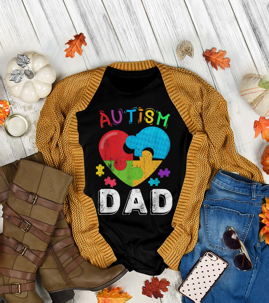 Autism Dad Puzzle Heart Mens Autism Awareness Month T-Shirt