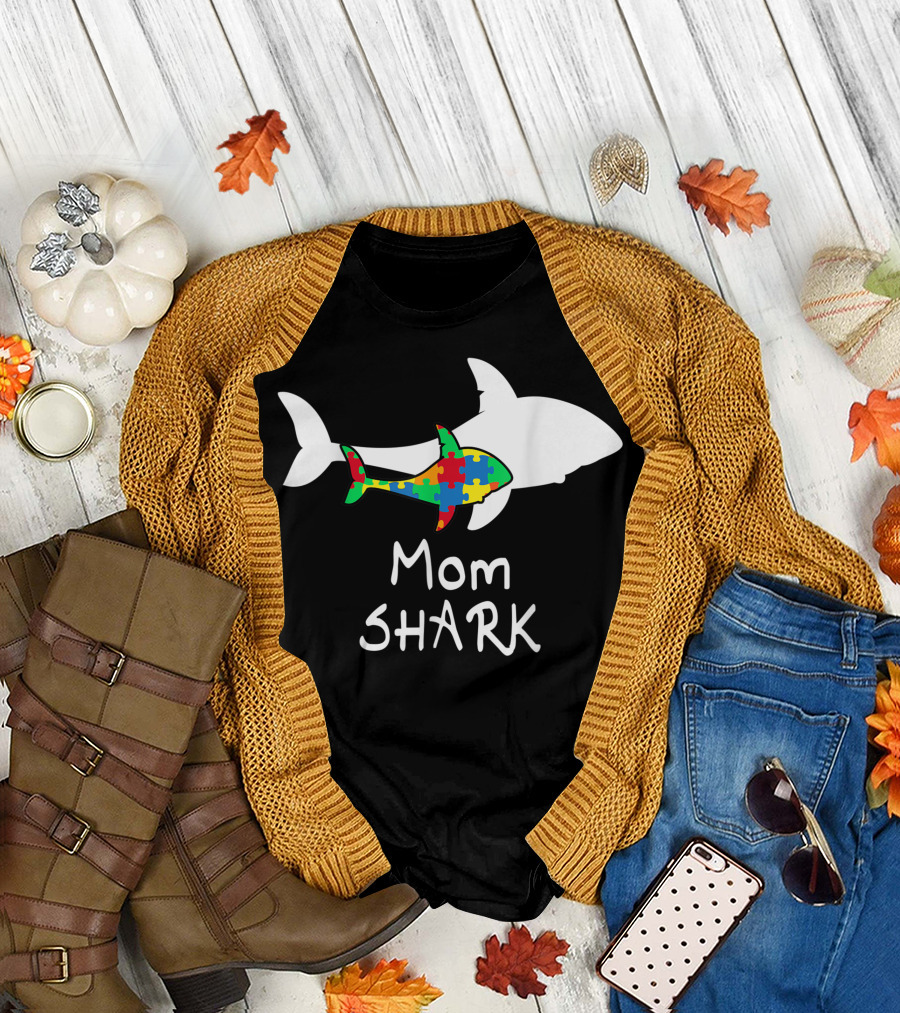 Mom Shark Autism Awareness Puzzle Piece T-Shirt