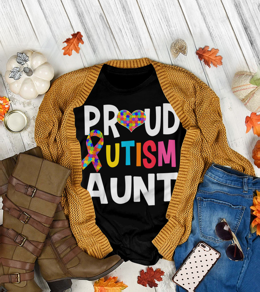 Proud Autism Aunt Heart Ribbon Awareness Autistic T-Shirt