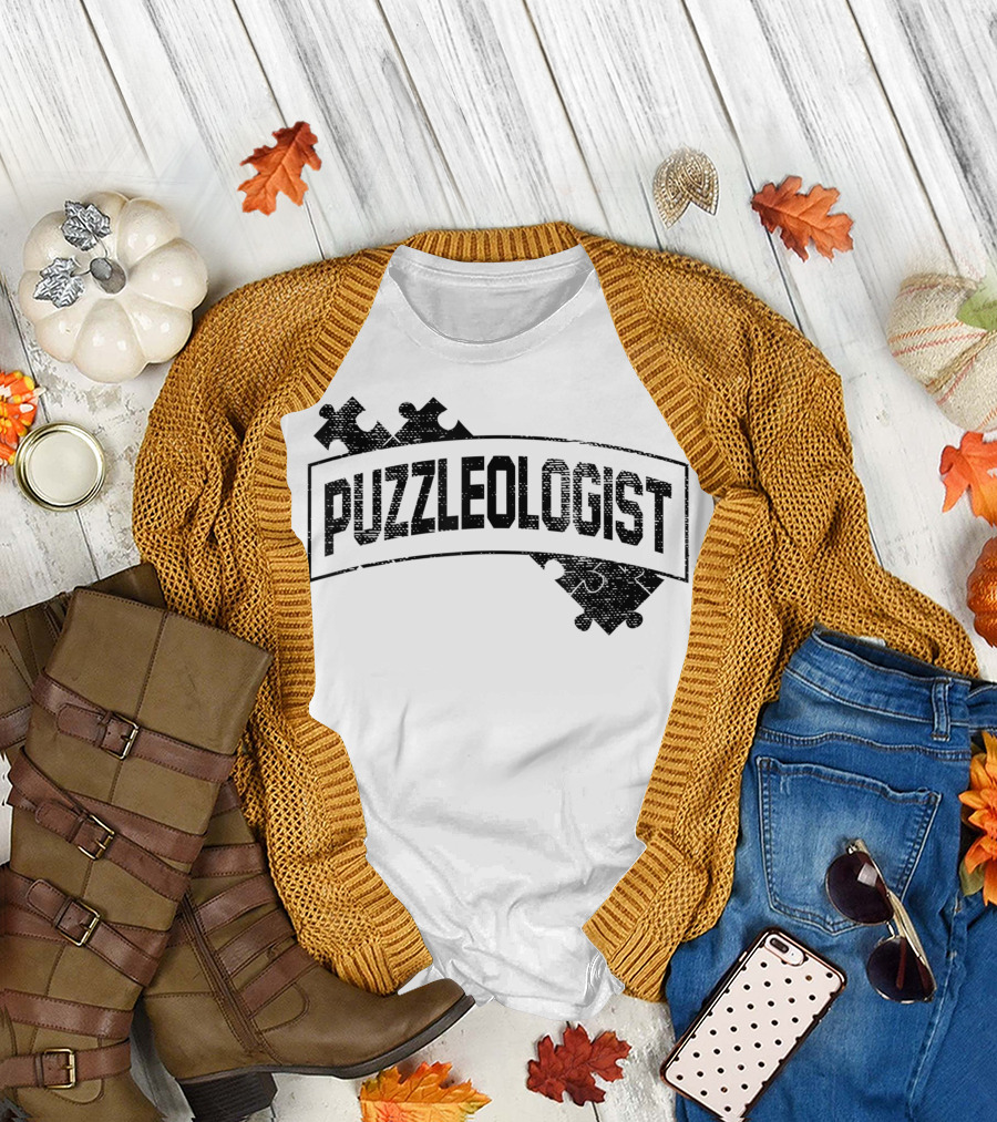 Puzzleologist Jigsaw Puzzle Piece Lover Dissectologist T-Shirt