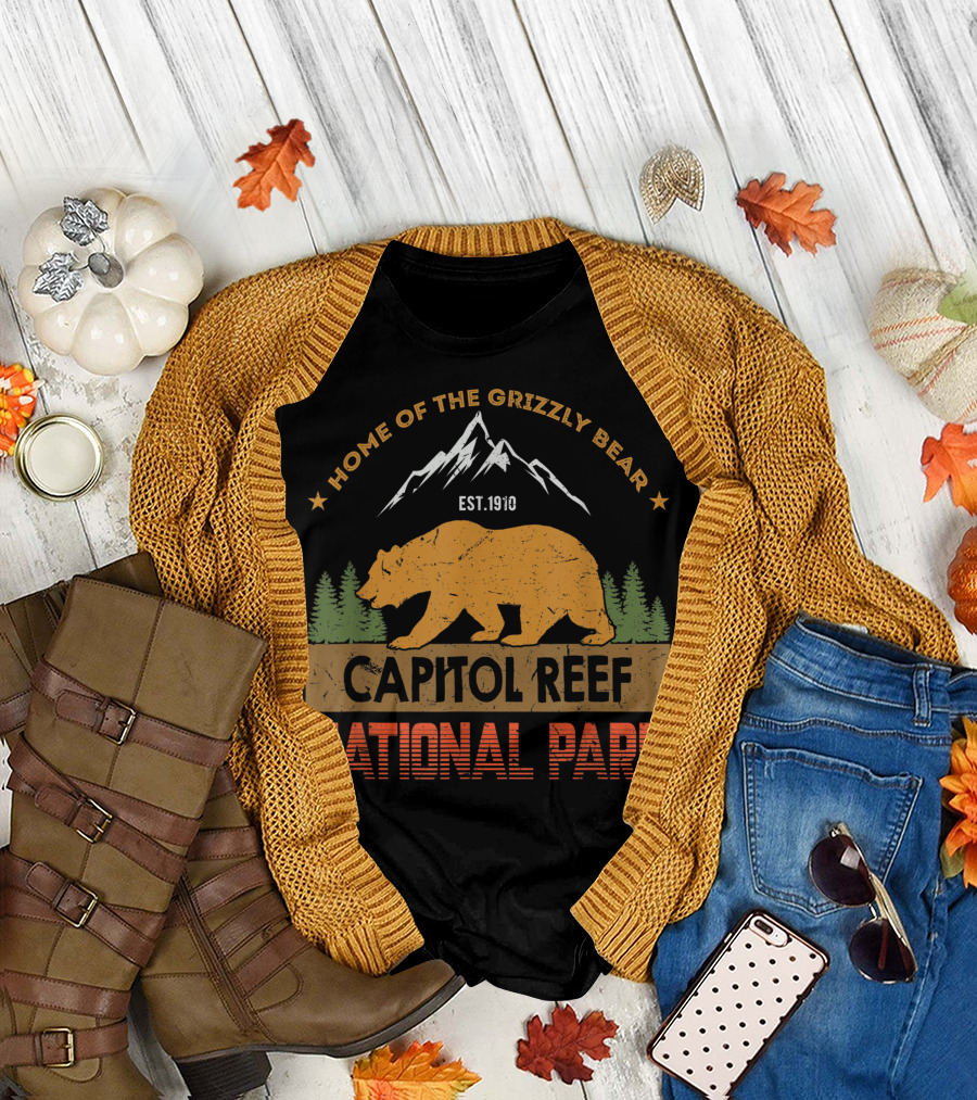 Home of the Grizzly Bear Capitol Reef National Park Est. 1910 Vintage Capitol Reef Bear T-Shirt