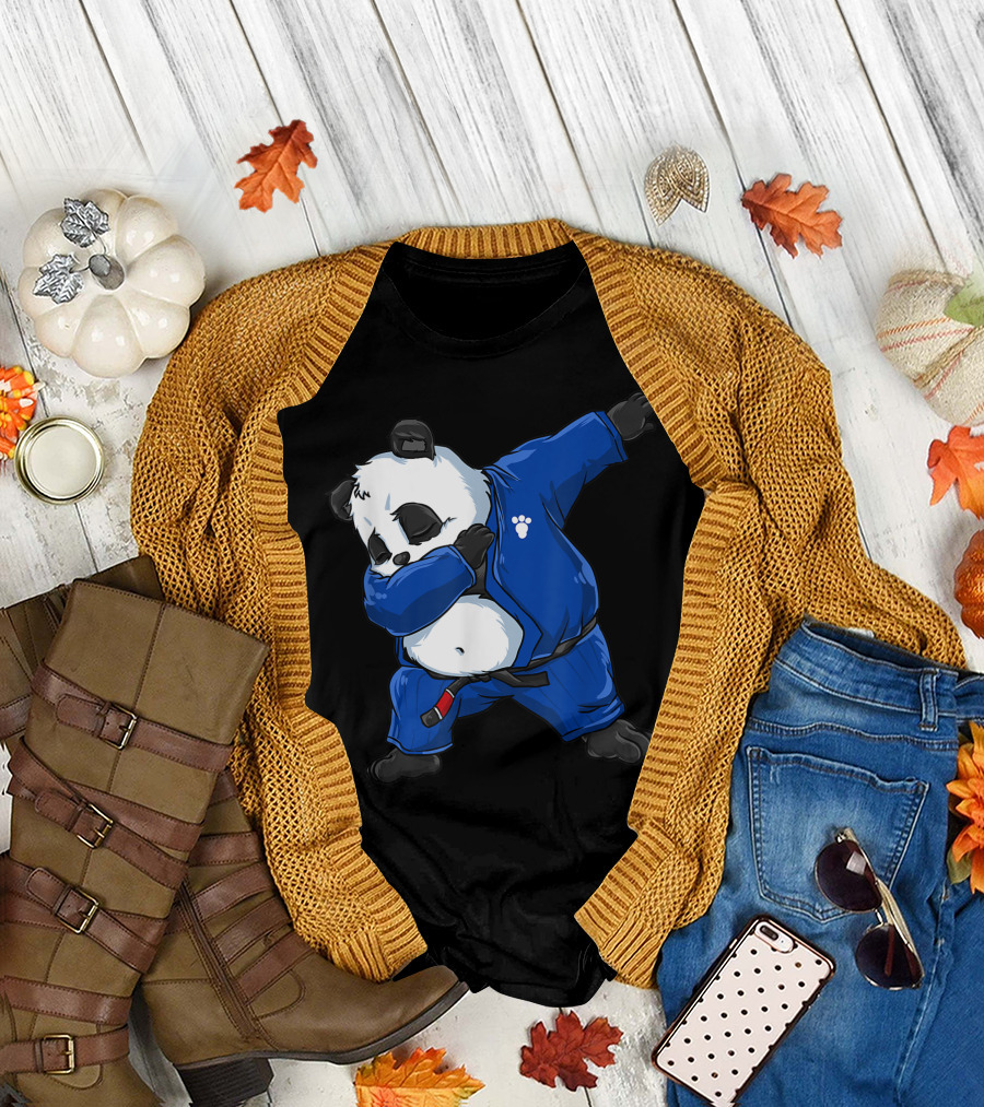 Dabbing Panda BJJ Jiu Jitsu Blue Gi Paw Prints T-Shirt