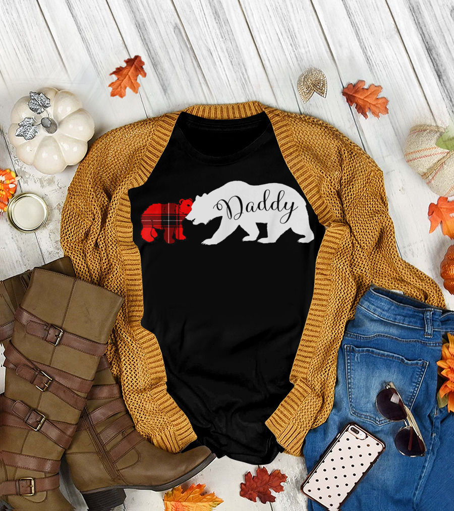 Daddy Bear With Cub Red Plaid Daddy T-Shirt