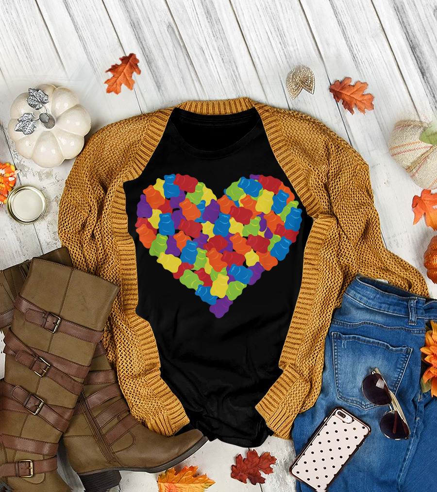 Gummy Candy Bear Heart Rainbow Chewy Com T-Shirt