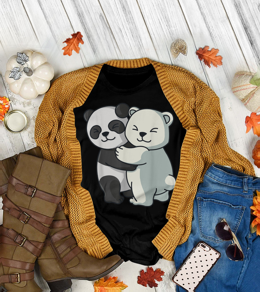 Panda And Polar Bear Cute Icebear Cuddle Animals Hugging Together T-Shirt