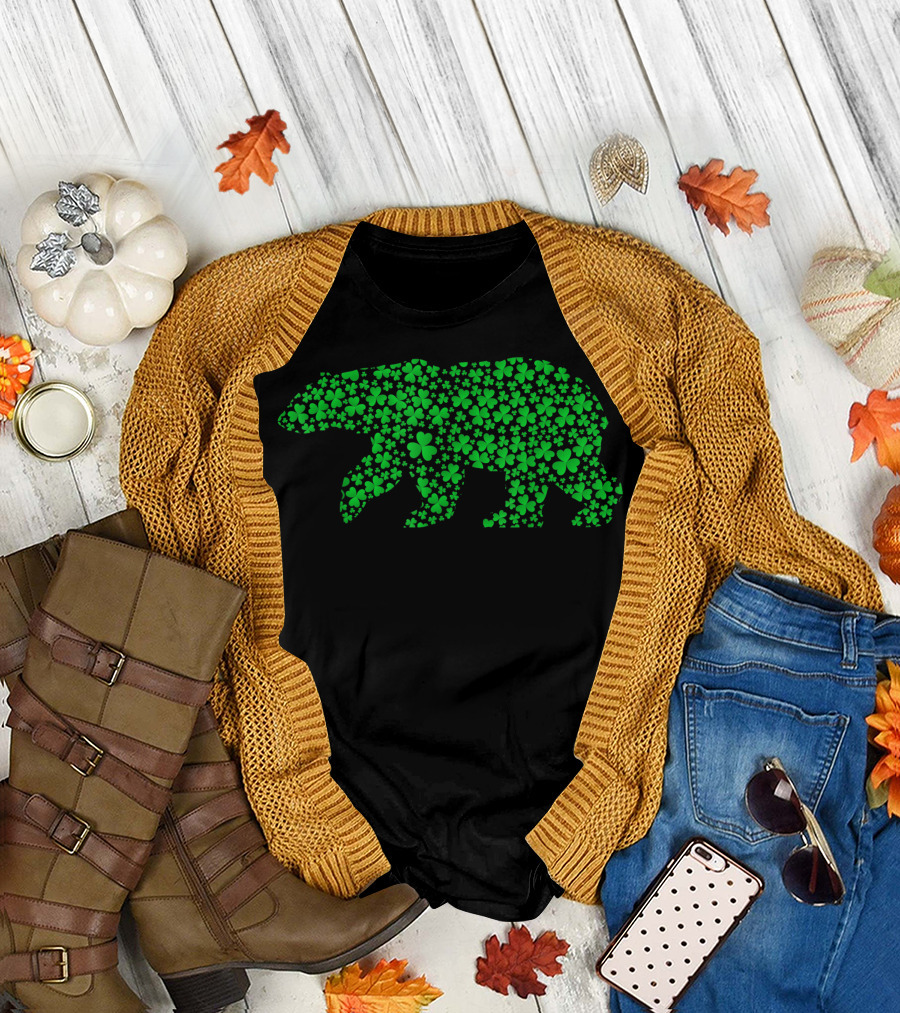 Polar Bear Shamrock Clover Leprechaun Lover T-Shirt
