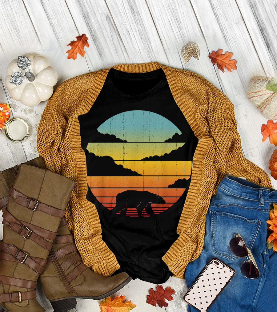 Polar Bear Sunset Retro 60S 70S Vintage Style Animal T-Shirt