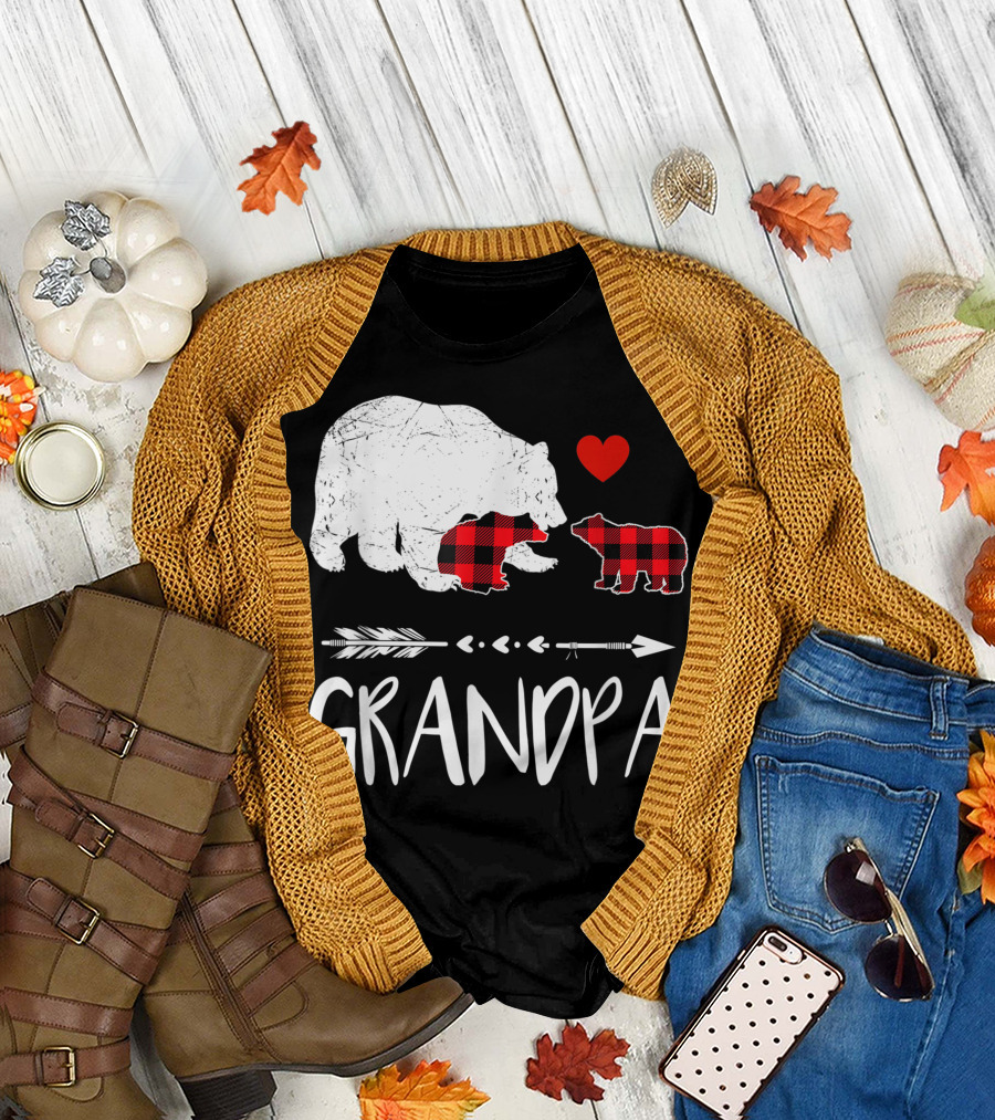 Grandpa Bear Red Plaid Two Cubs Heart Arrow Buffalo Matching T-Shirt