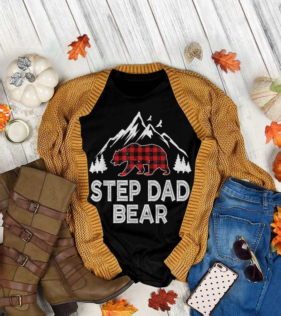 Step Dad Bear Red Plaid Buffalo Family Christmas T-Shirt