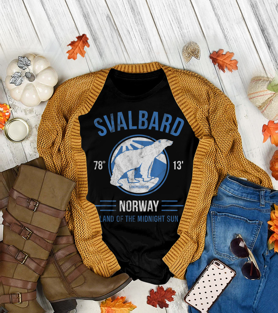 Svalbard Norway 78° 13' Polar Bear Longyearbyen Land of the Midnight Sun T-Shirt