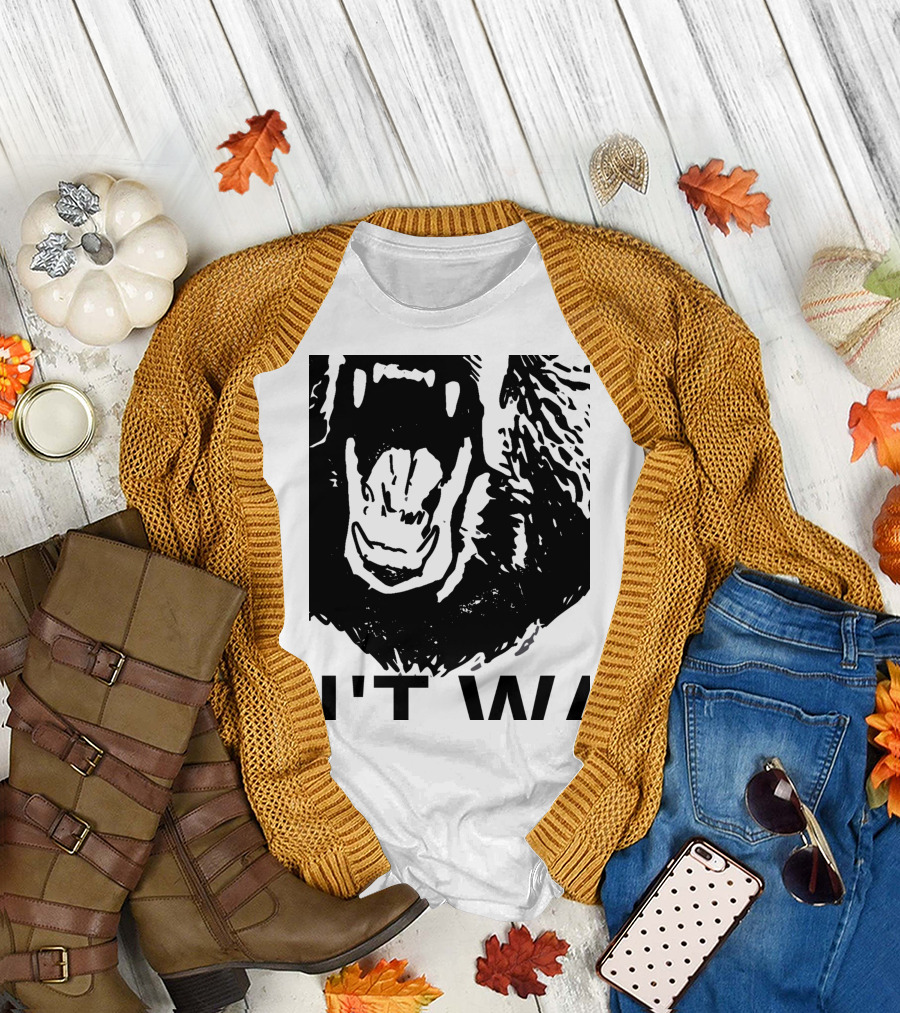 Don't Wake the Bear Outdoor Survival Wild Bear Warning T-Shirt