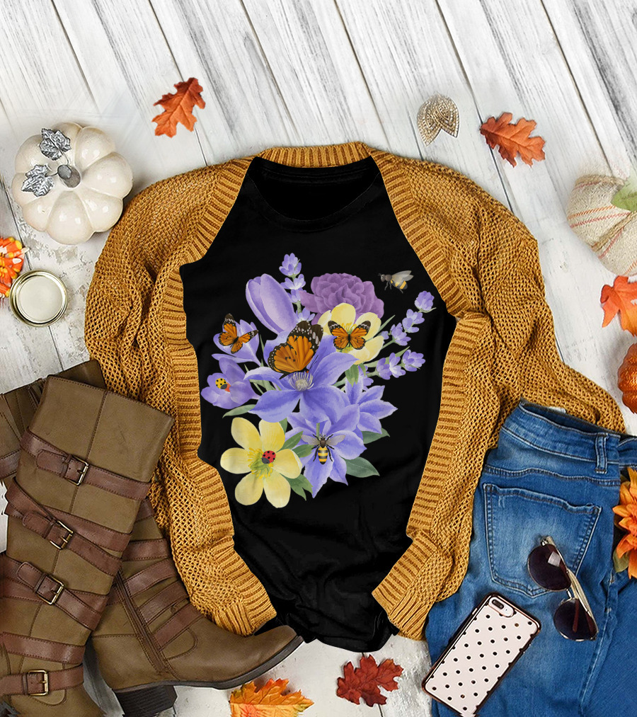 Vintage Monarch Butterfly with Botanical Flower Plant Arrangement T-Shirt