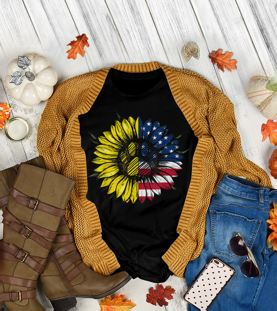 Hippie Sunflower American Flag Dog Paw 4th of July JD T-Shirt