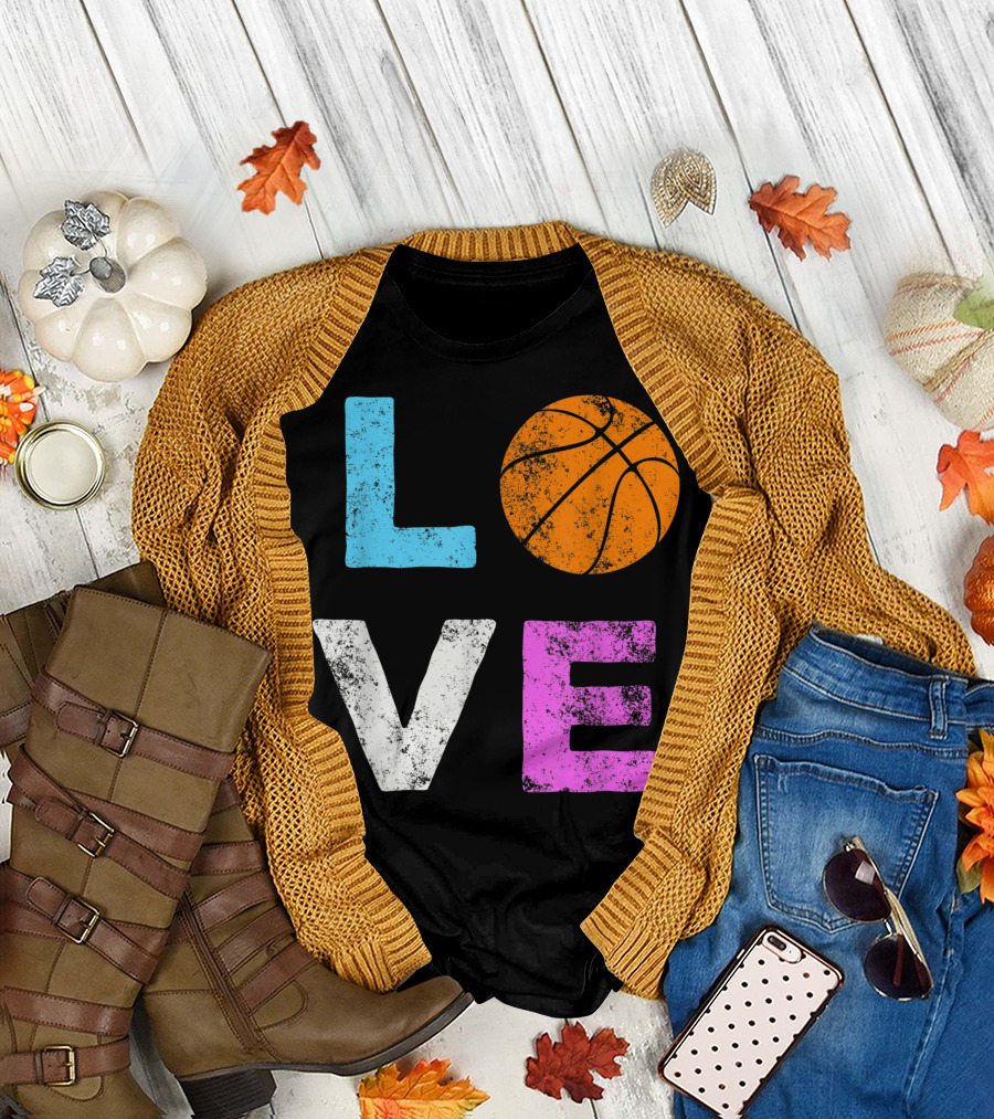 Love Basketball Fan T-Shirt