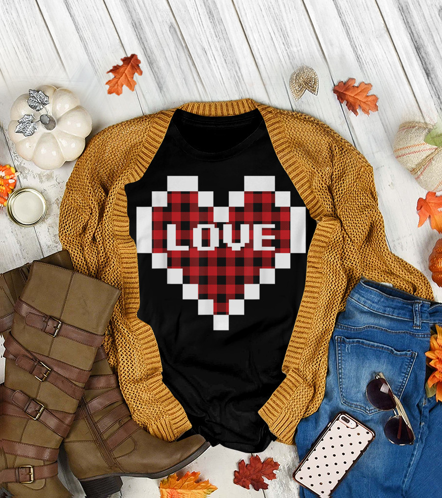 Valentines Day Buffalo Plaid Pixelated Love Heart Valentine T-Shirt