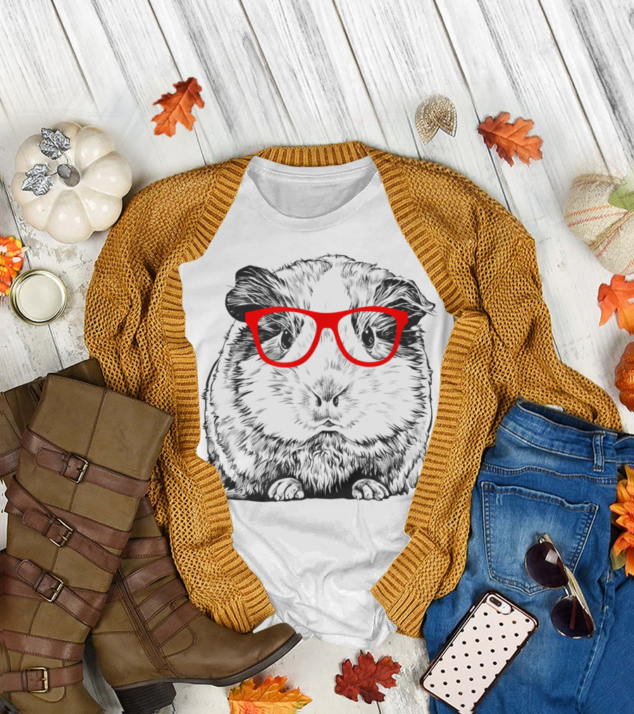 Hipster Guinea Pig Wearing Red Glasses Pet Animal T-Shirt