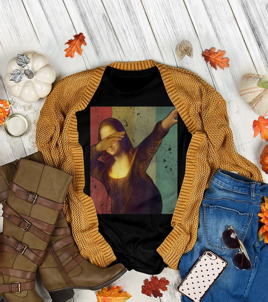 Dabbing Mona Lisa Vintage Style Art Teacher Classic T-Shirt