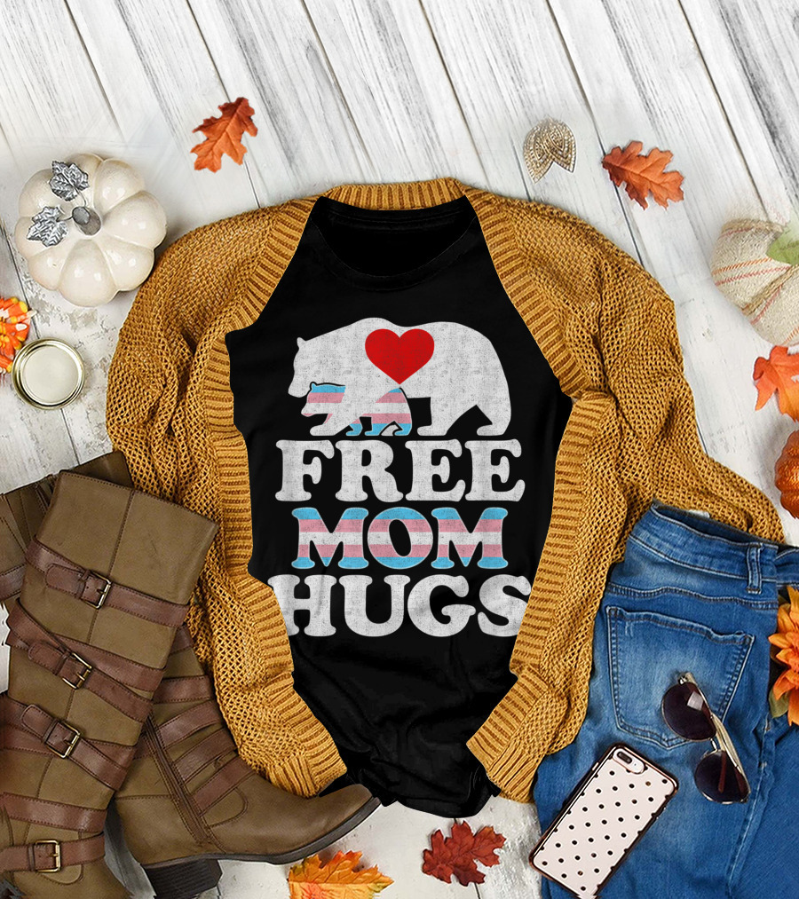 Free Mom Hugs Trans Pride Mama Bear with Heart T-Shirt