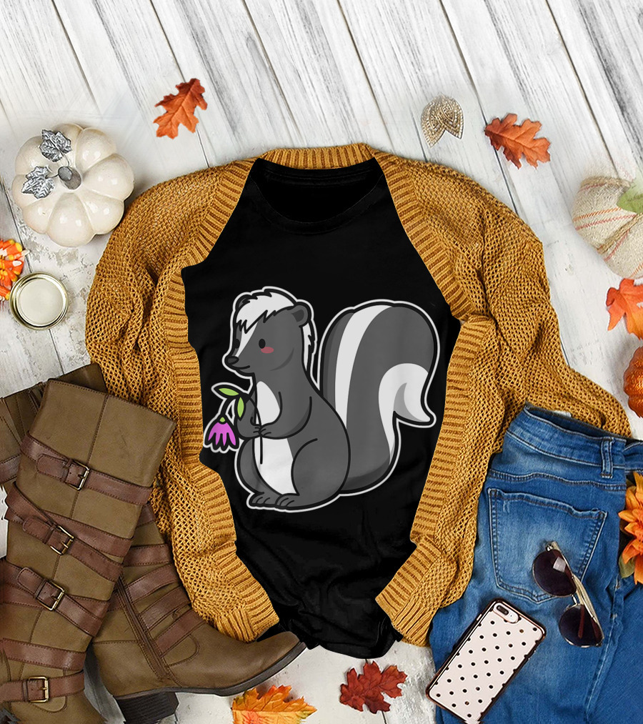 Cute Skunk Motif Holding Flower for Skunk Fans T-Shirt