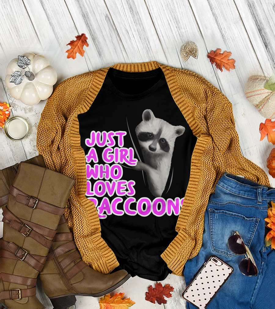 Just A Girl Who Loves Raccoons Women Clothes Raccoon T-Shirt