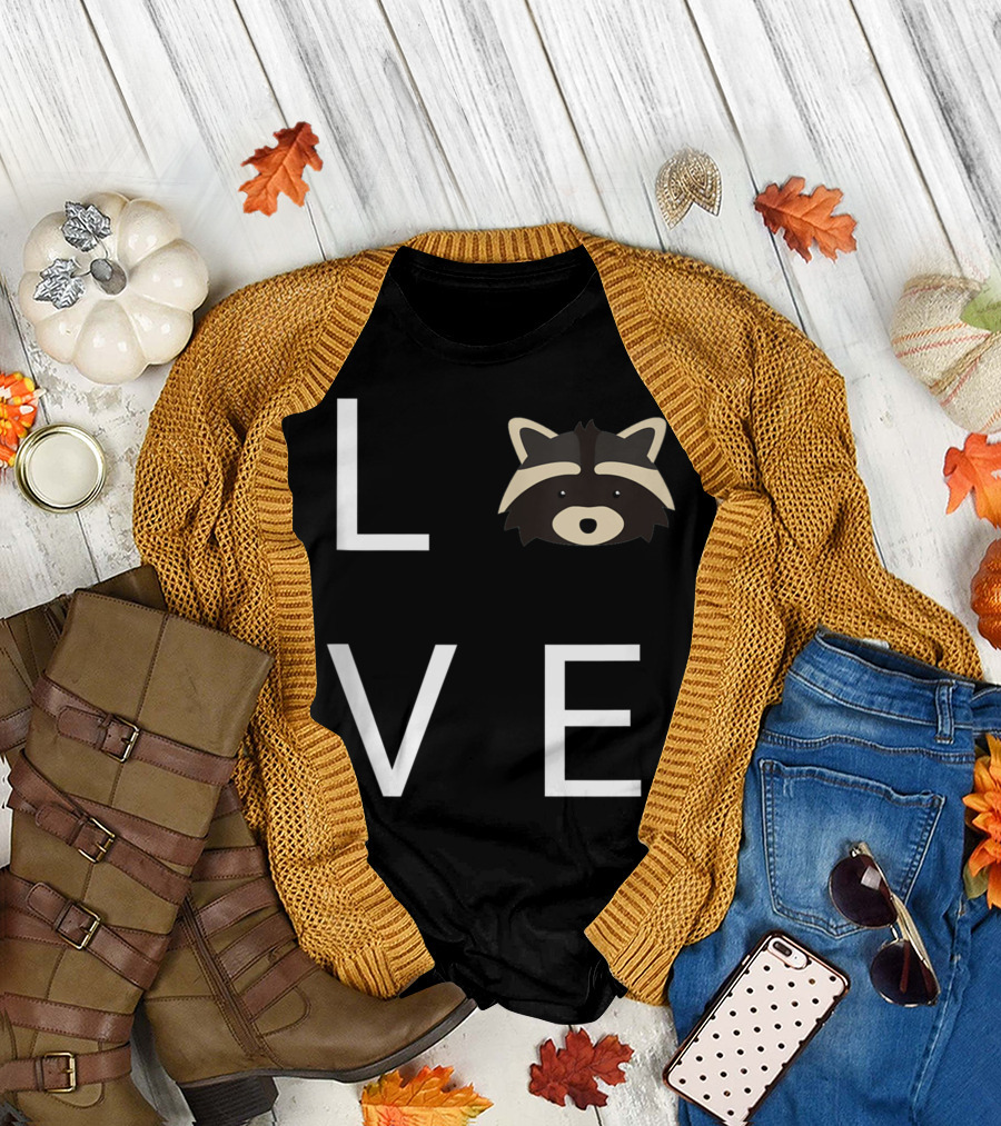 Raccoon Love Trash Panda LVE with Raccoon Face T-Shirt