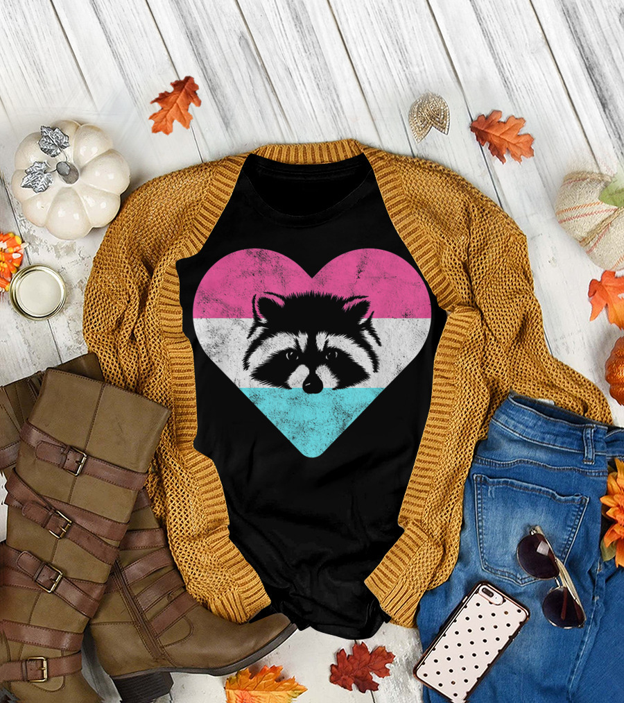Retro Vintage Raccoon Heart Pansexual Flag T-Shirt