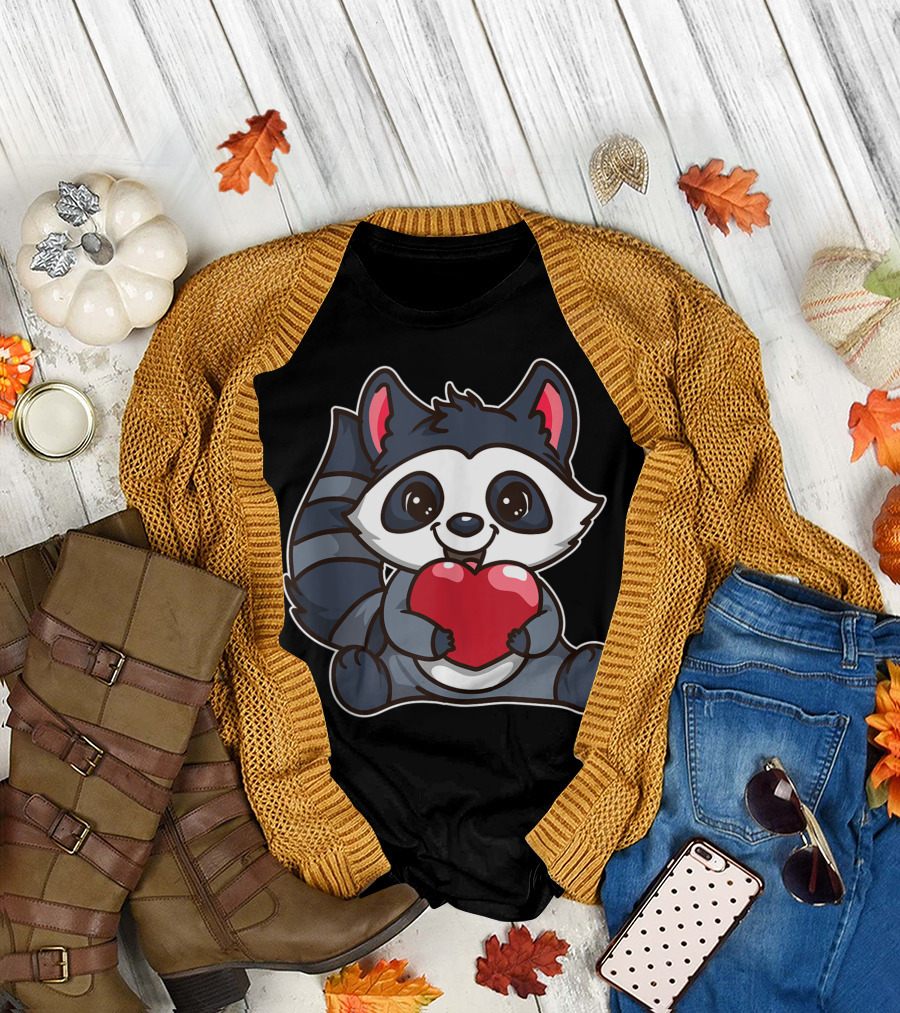 Valentine Raccoon Holding Heart Love Valentines Day Raccoon T-Shirt