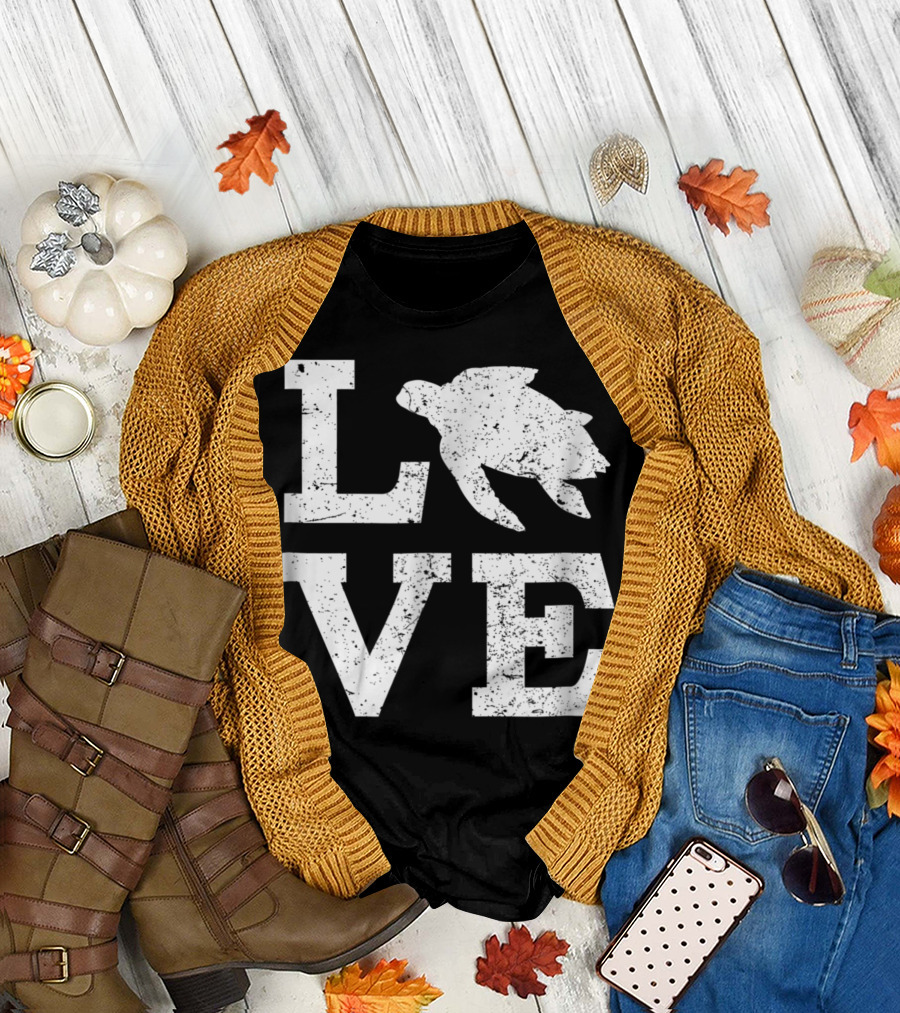 Love Sea Turtles T-Shirt