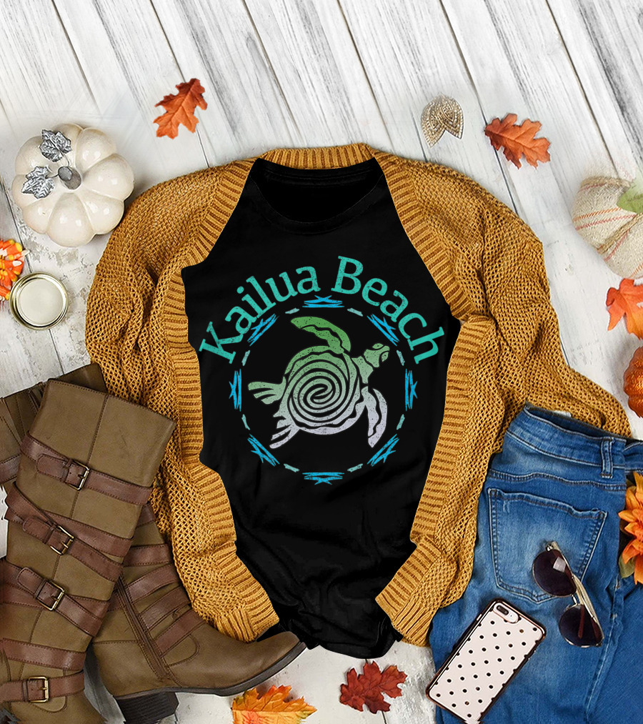 Kailua Beach Tribal Turtle Spiral Motif H3 T-Shirt