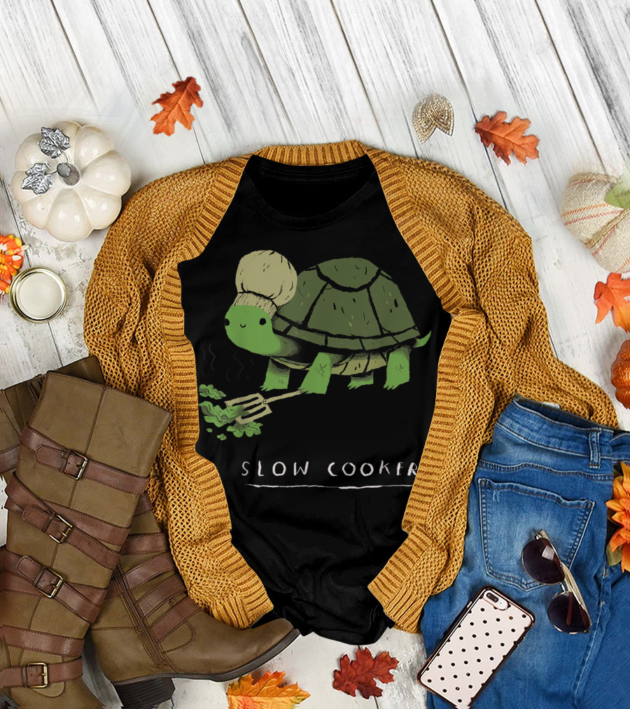 Slow Cooker Chef Turtle Cooking Humor T-Shirt