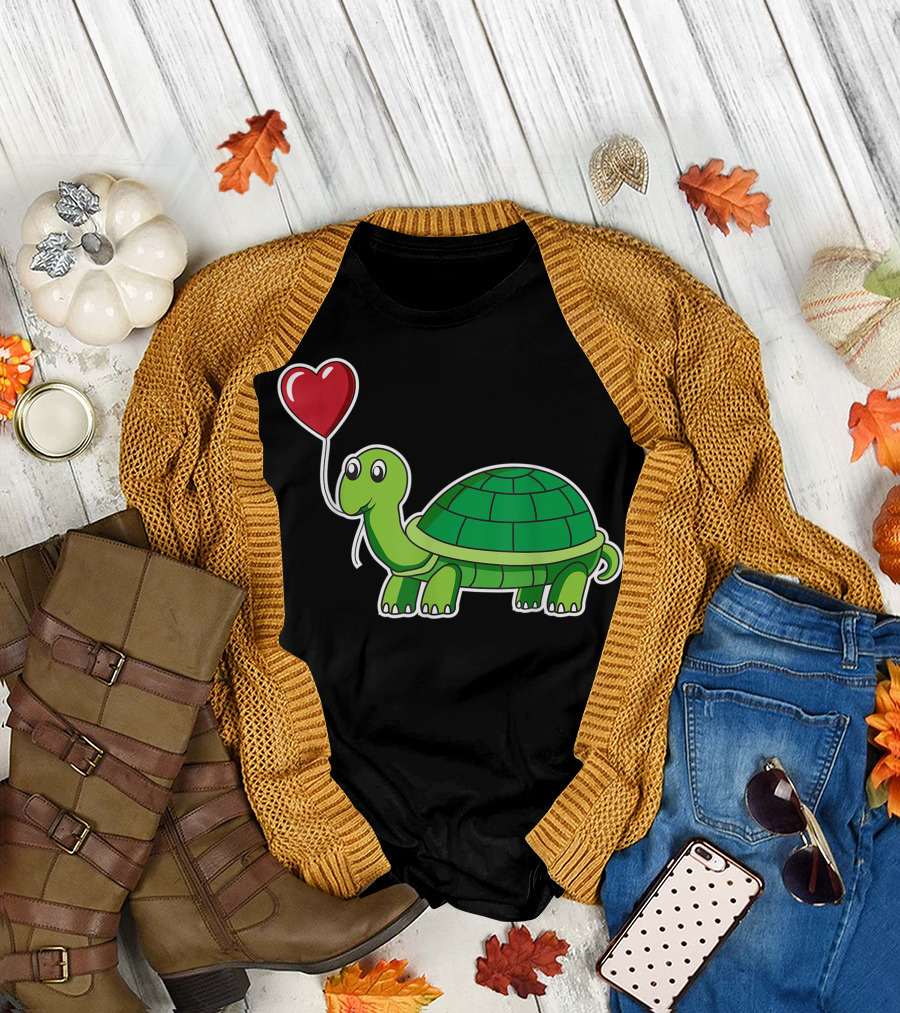 Valentines Day Turtle Tortoise Heart Balloon for Animal Lovers T-Shirt