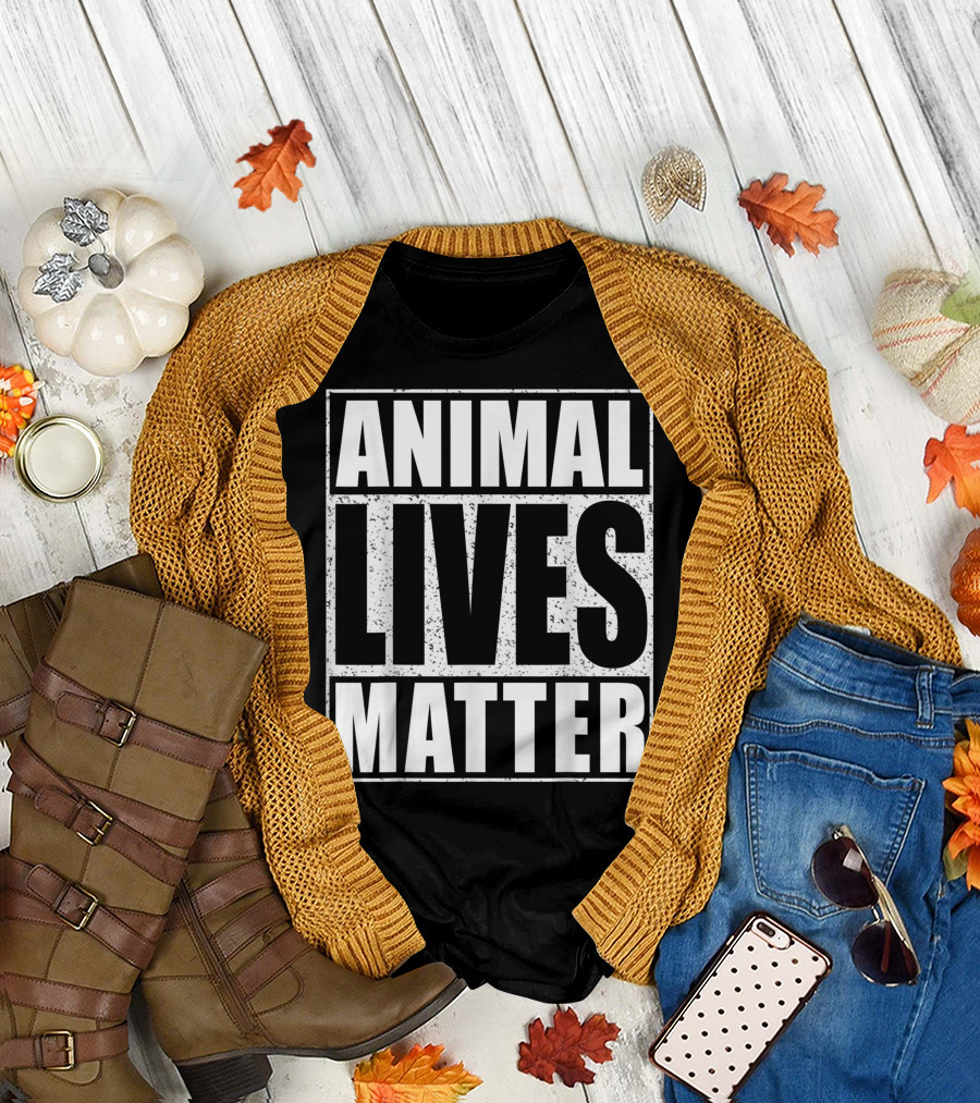 Animal Lives Matter Vegan Vegetarian Awareness T-Shirt