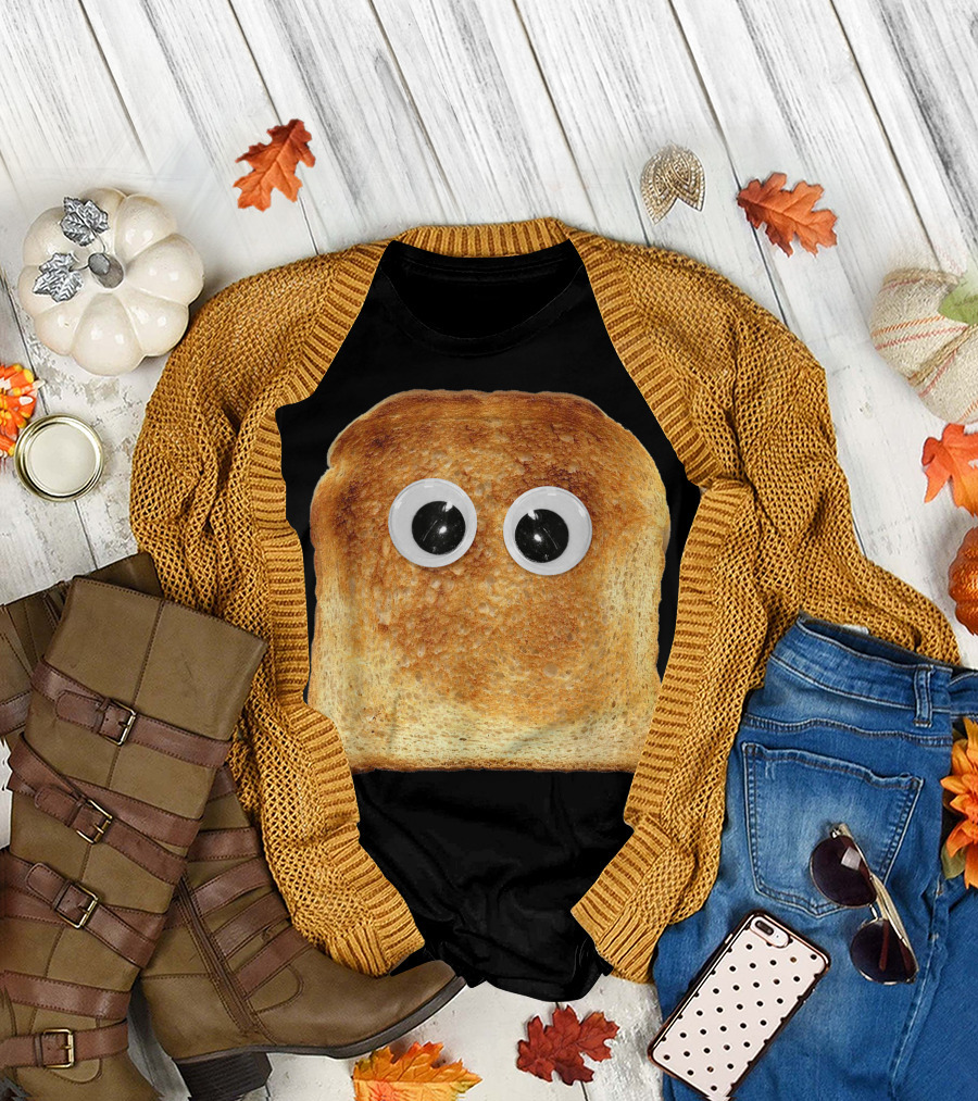Googly Eye Toast Bread Silly Vegetarian Costume Eater T-Shirt