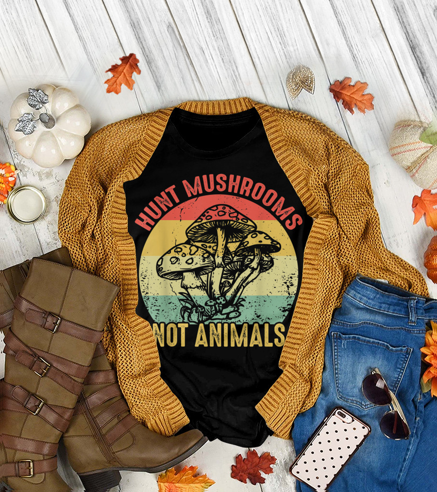 Hunt Mushrooms Not Animals Vintage Style Vegetarian Fungi T-Shirt