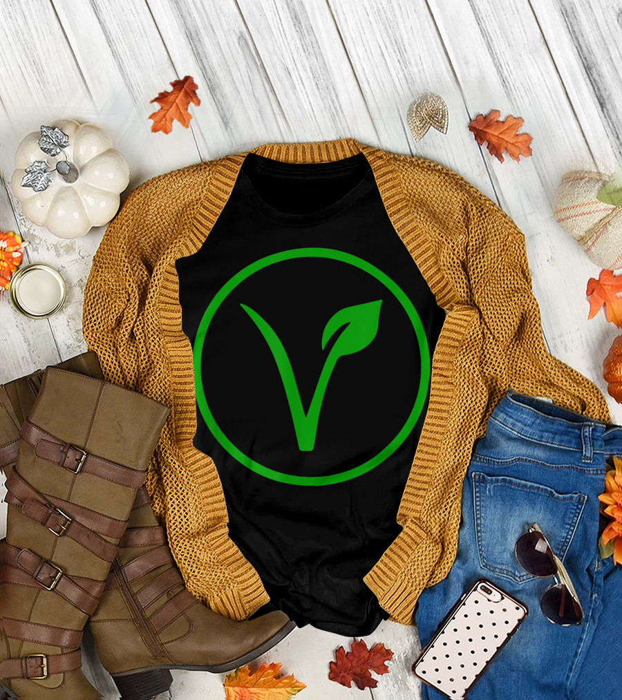 Vegan Symbol Go Vegan Vegetarian Veganism Animal Rights Icon Leaf Circle T-Shirt