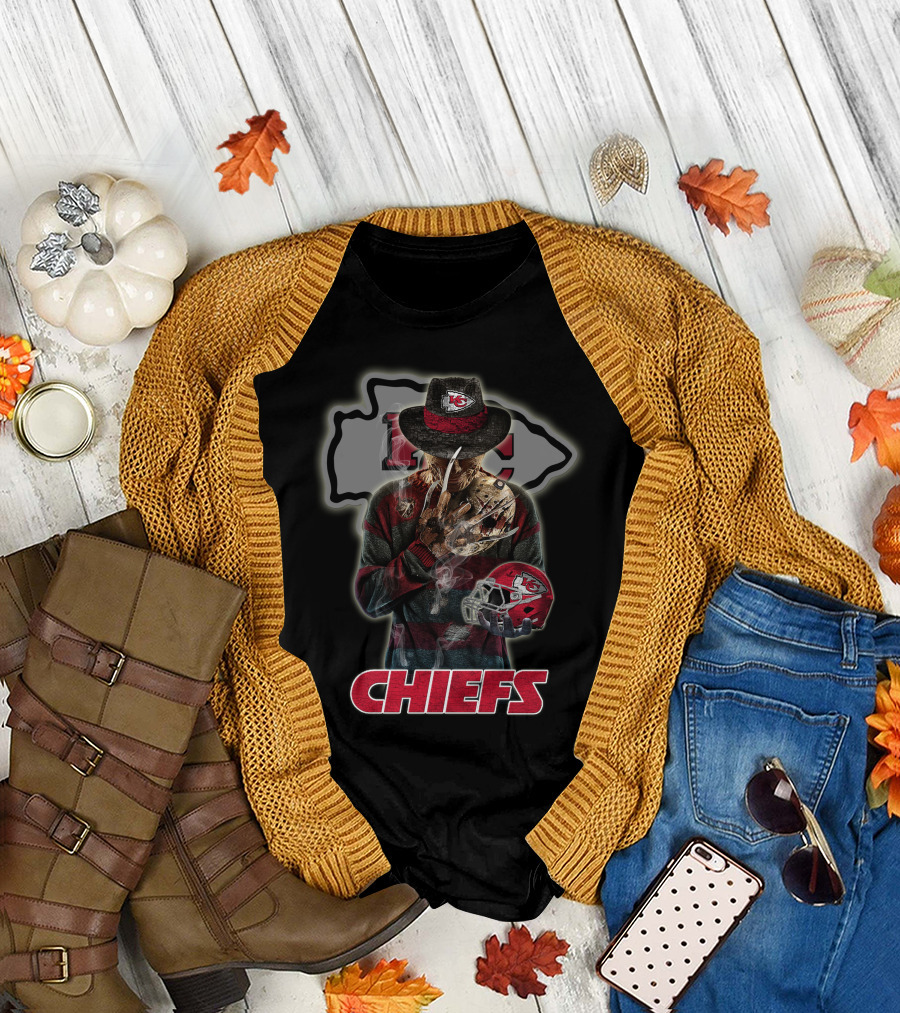 M2 Jason Voorhees Kansas City Chiefs Freddy Krueger Crossover Chiefs T-Shirt