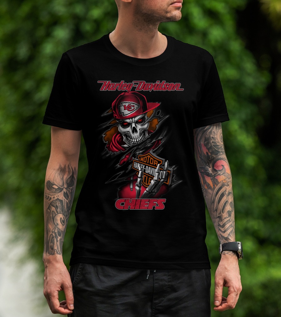 Harley Davidson Kansas City Chiefs Skull With Kc Cap And Motorcycle T-Shirt