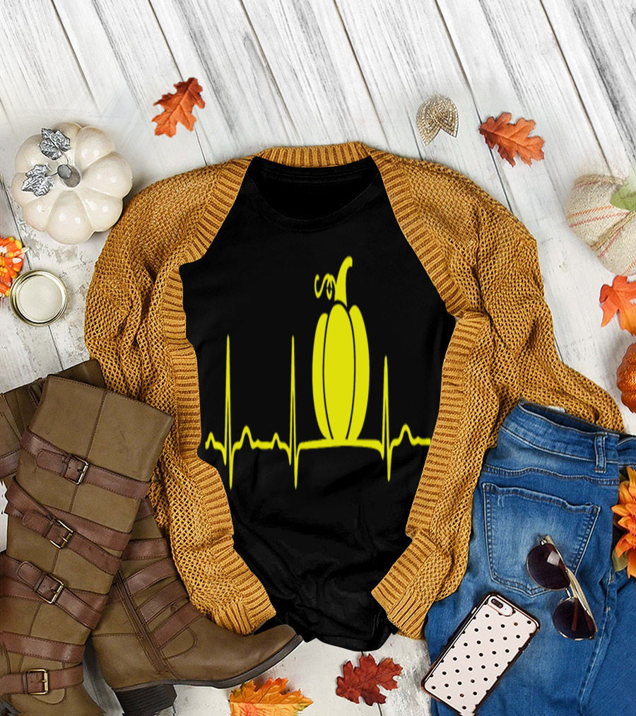 GIFT ECG PUMPKIN YELLOW HALLOWEEN HEARTBEAT T-Shirt