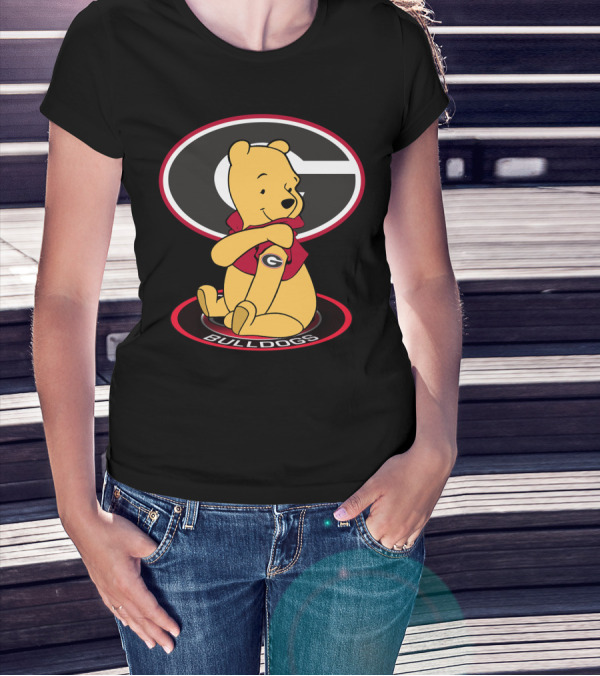 Winnie Pooh Georgia Bulldogs Fan With Logo And Jacket T-Shirt