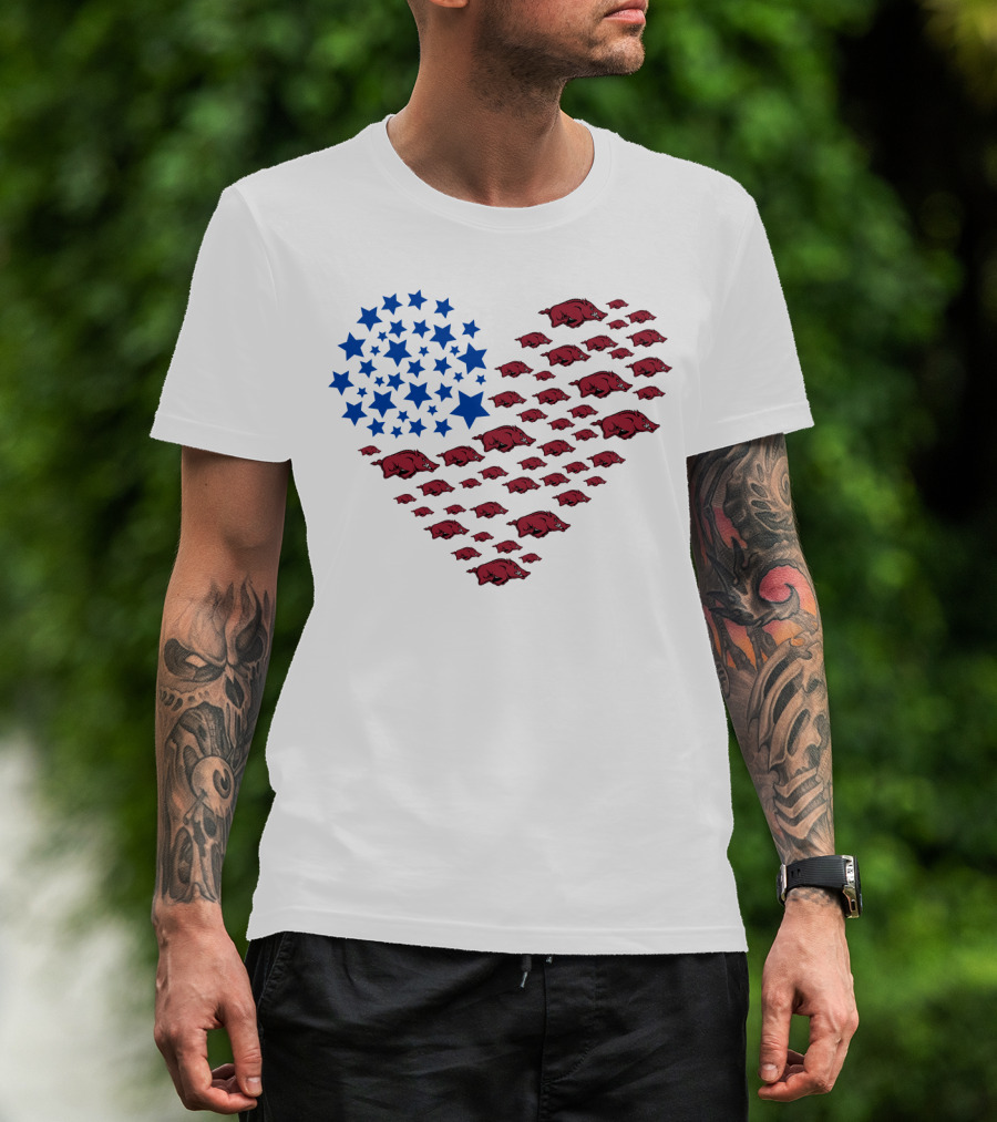 Arkansas Razorbacks Heart Flag Ncaa 22 Stars And Hogs T-Shirt