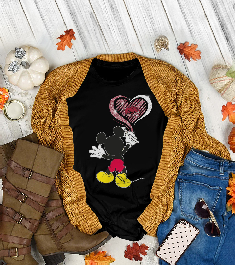 Mickey Arkansas Razorbacks Heart Drawing 22 T-Shirt
