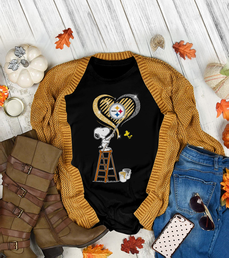 Snoopy Pittsburgh Steelers Heart Painting T-Shirt