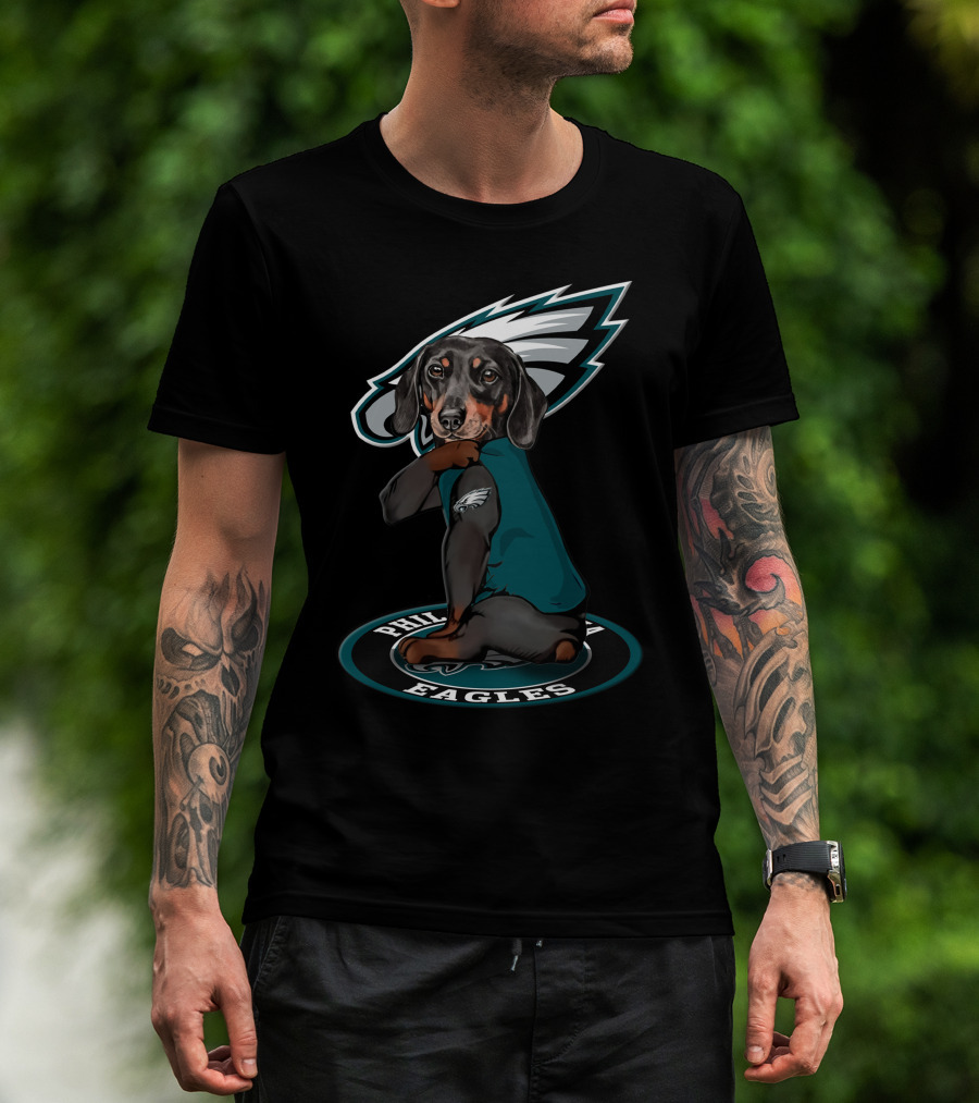 Philadelphia Eagles Dog With Team Logo And Jersey T-Shirt