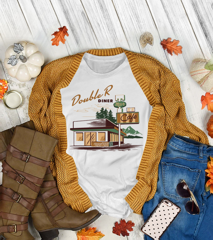 Double R Diner RR Cafe T Mar Twin Peaks Themed Cozy Mountain Eatery T-Shirt