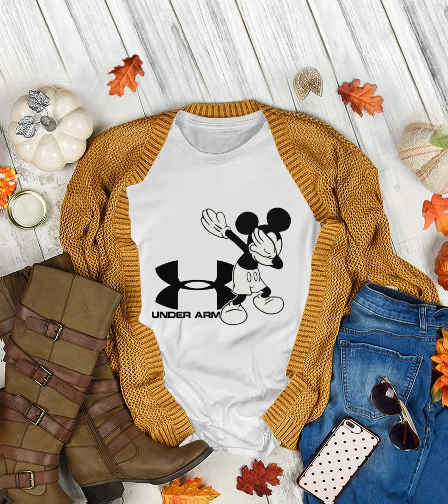 Under Arm Mickey Dabbing Iconic T-Shirt