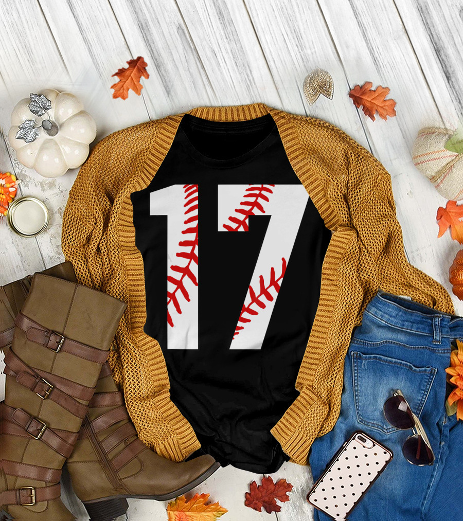 17 Baseball Seventeen Mom Fan T-Shirt