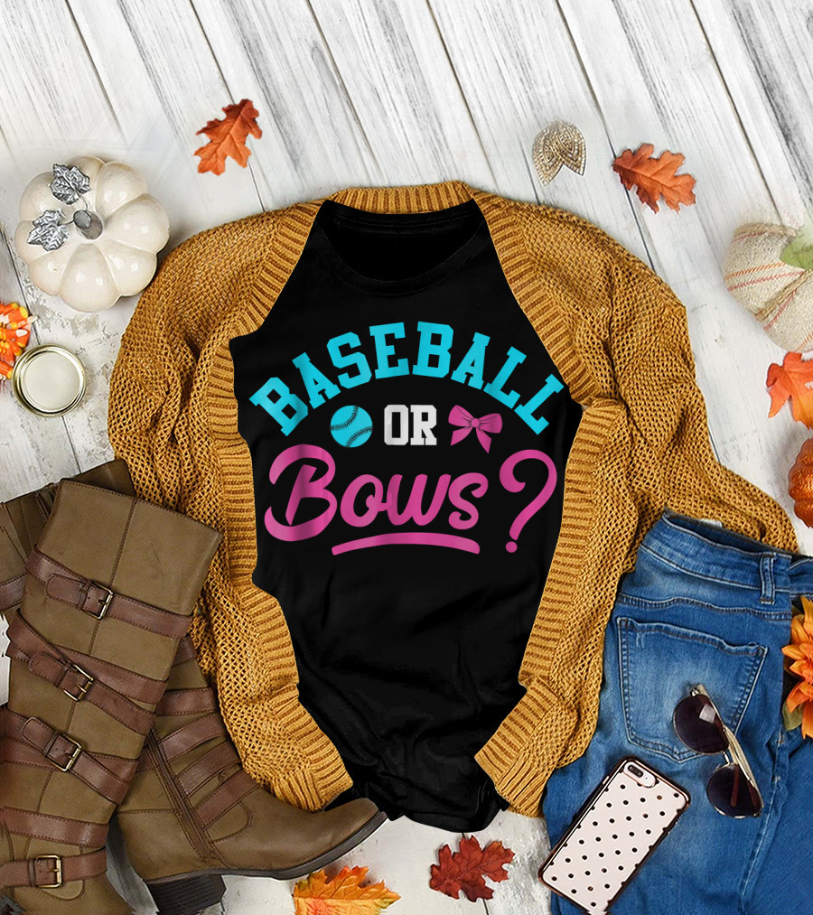 BASEBALL OR BOWS BABY GENDER REVEAL PARTY T-Shirt