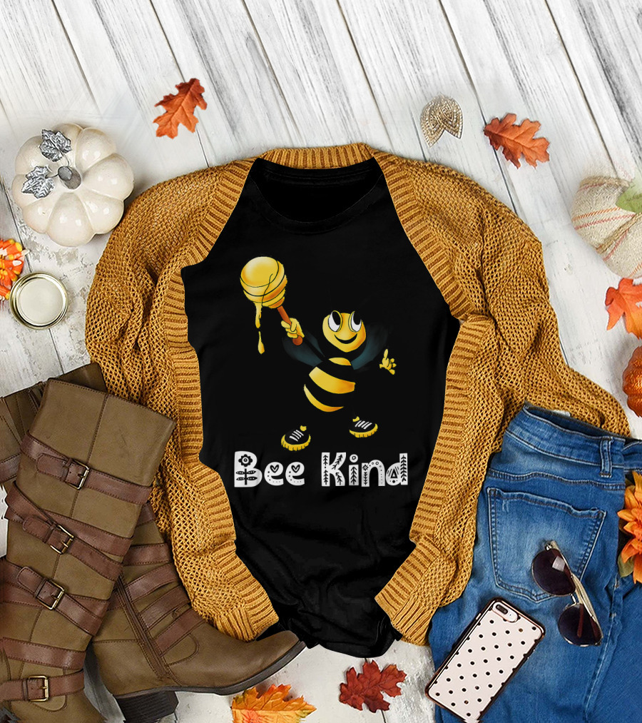 Bee Kind Be Kind Bee Lovers Honey Bee with Honey Dip杻 Stick T-Shirt