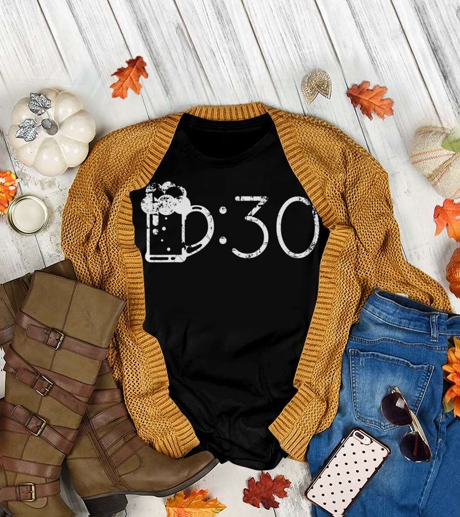 d:30 Beer 30 Funny for Beer Drinkers T-Shirt