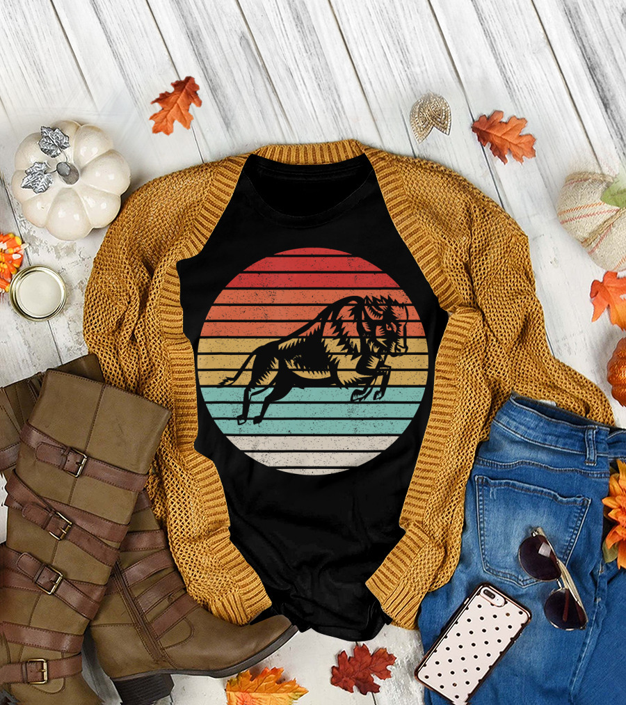 Bison Vintage Animal Retro Sunset Stripe T-Shirt